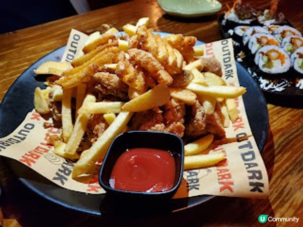 ˚*•✰。Outdark．釜山超人氣炸雞— 鎖住浪漫星空滋味。✰•*˚