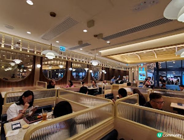 ˚*•✰。三點三冰室．驚喜爆燈嘅蝦蝦蝦炒飯！。✰•*˚