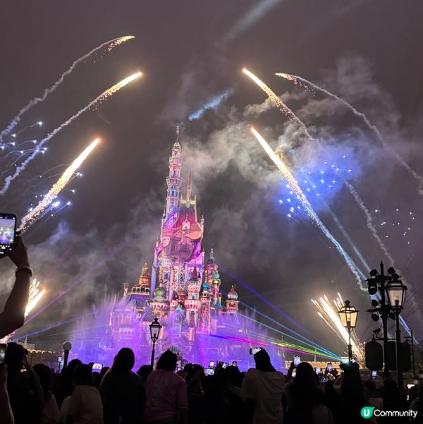 香港迪士尼樂園煙花夜景! 如果你都鍾意我嘅分享如果都鍾意我嘅...