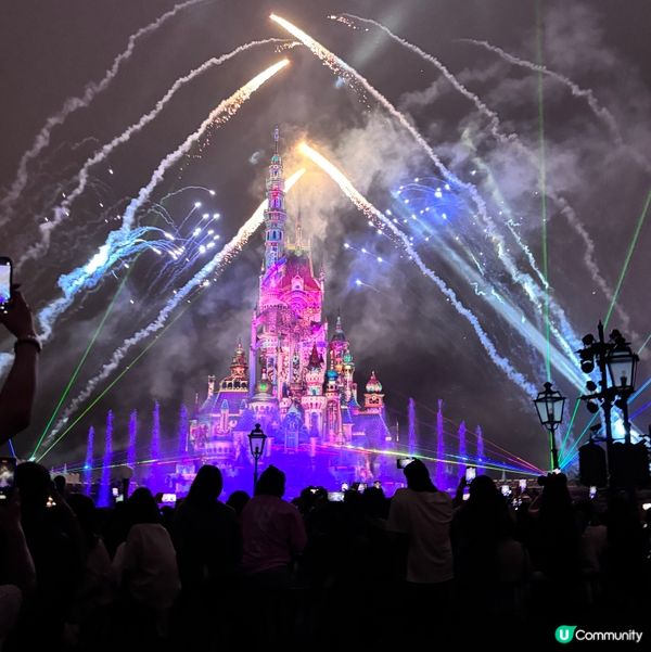 香港迪士尼樂園煙花夜景! 如果你都鍾意我嘅分享如果都鍾意我嘅...