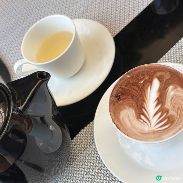 精美菜式朱古力三道菜嘅下午茶｡價錢算平,但勝在非常適合港女打...