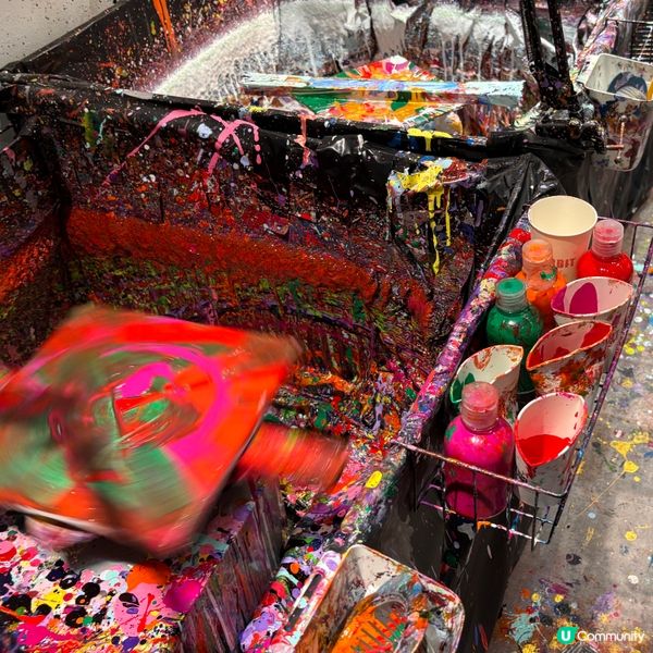 Aura 一詞源自德語,意譯｢靈光｣,由德國哲學家Walte...