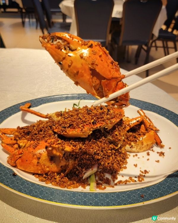 銅鑼灣開咗超過四十年，專門做避風塘風格嘅辣蟹同海鮮菜式，師傅...