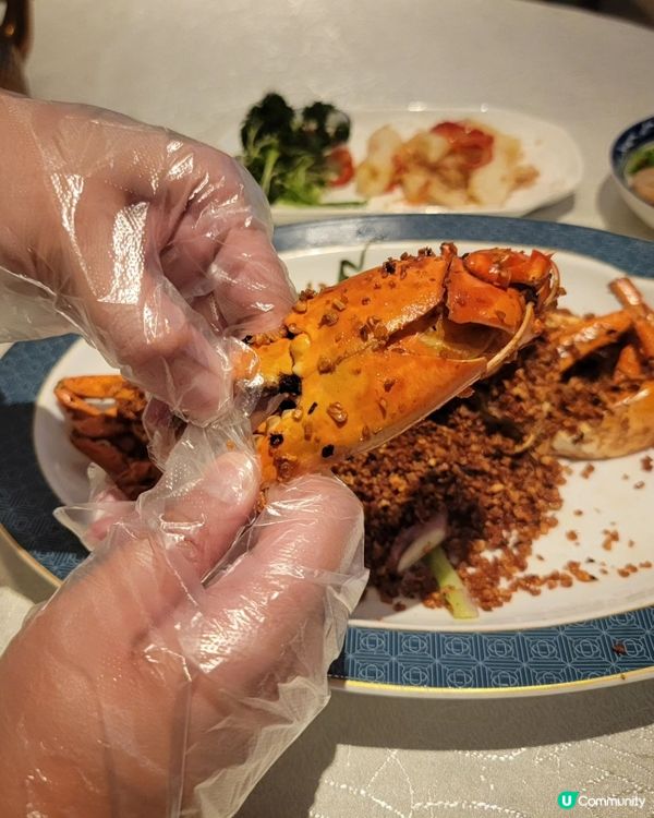 銅鑼灣開咗超過四十年，專門做避風塘風格嘅辣蟹同海鮮菜式，師傅...