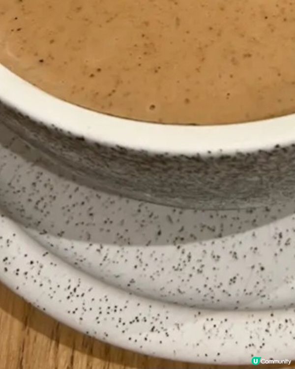 ## 尖沙咀搵潤喉甜品 🍨 研香木系裝潢好正！