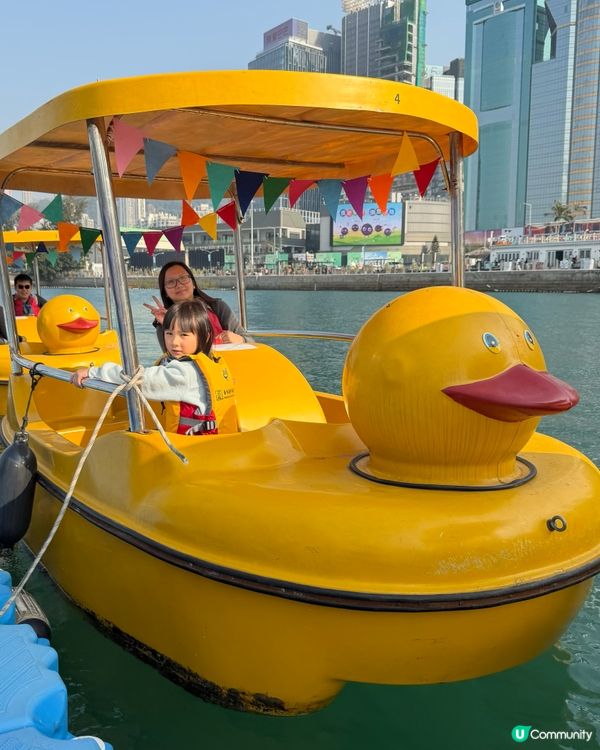鴨仔🐥船漫遊灣仔海旁
