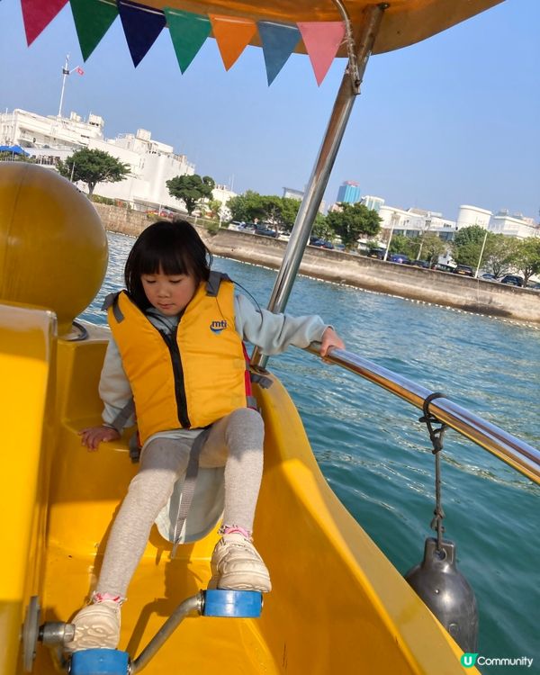 鴨仔🐥船漫遊灣仔海旁