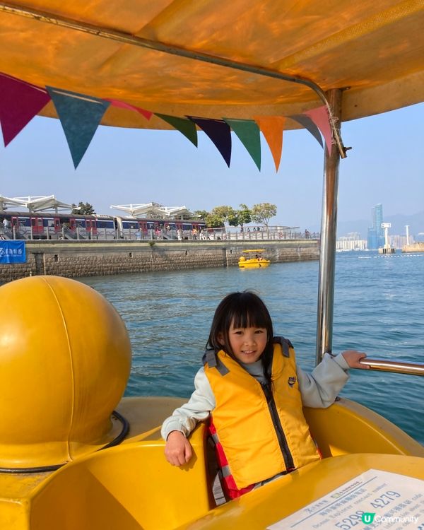 鴨仔🐥船漫遊灣仔海旁