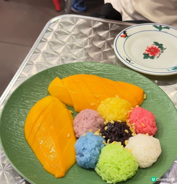 【旺角抵食泰菜!🌈 必叫超夢幻七彩芒果糯米飯🥭】