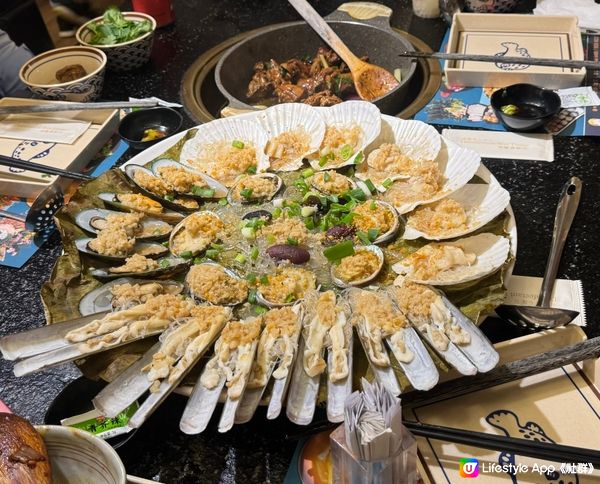 任食海鮮火鍋 + 鷄煲