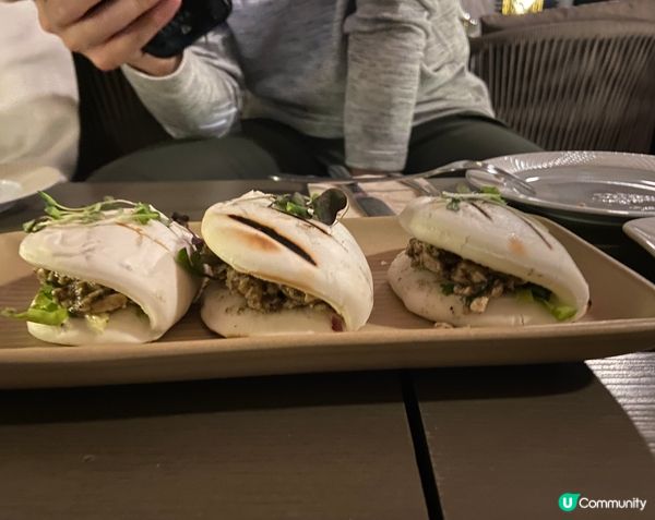 Tagline restaurant & bar