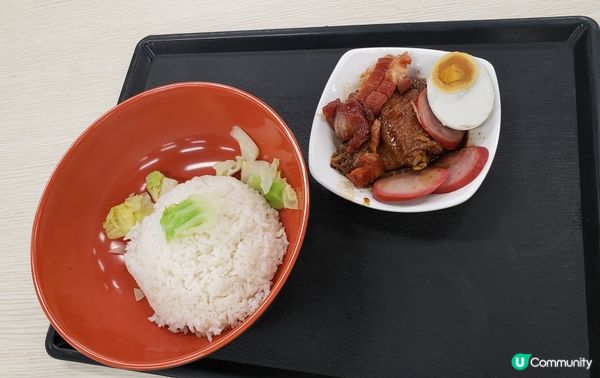 學校飯堂四寶飯