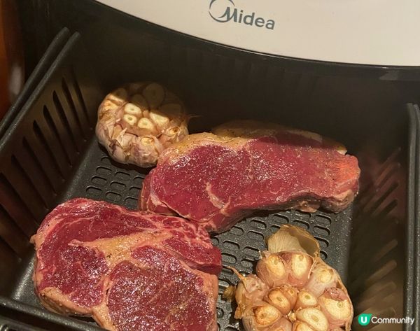 ［#情人節食譜］#氣炸牛扒伴烤蒜