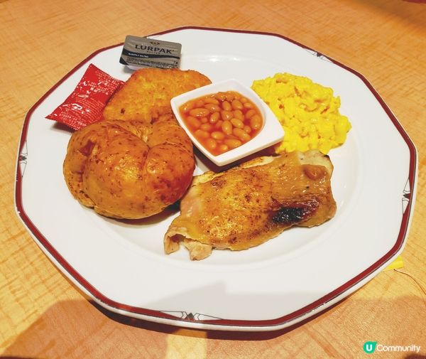 帝景酒店早餐，住客俾50蚊就可以享用，感覺不錯😇