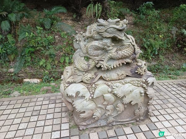 十二生肖雕像🐵🐯🐭🐰🐮🐷🐴🐉🐍🐩🐔🐶