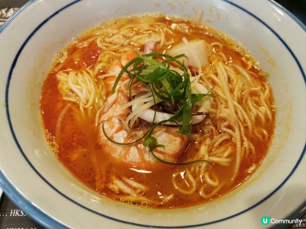 海龍皇湯麵