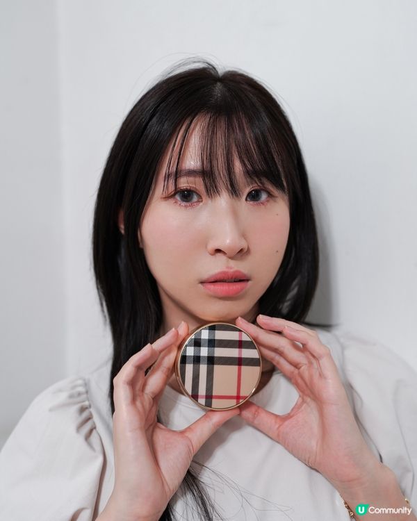 英倫風底妝新寵🧥Burberry 限量版持妝霧柔風衣氣墊粉底