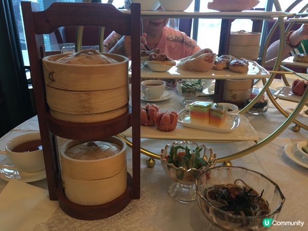 平時食high tea 多數都是西式，今天就去試中式下午茶，...