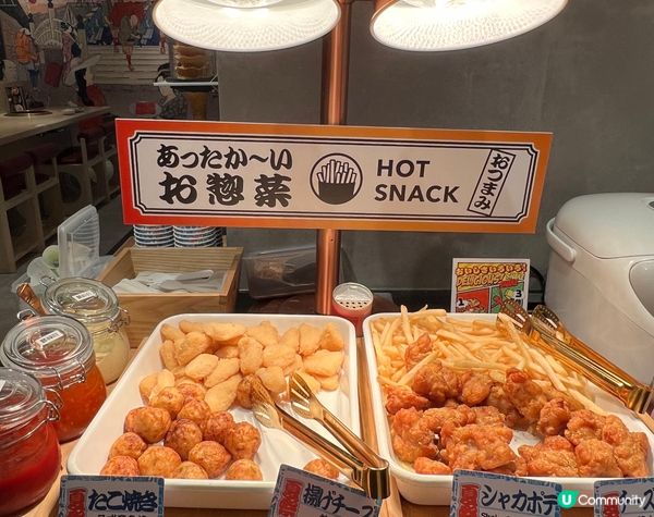 光亮整潔的木系日式燒肉店