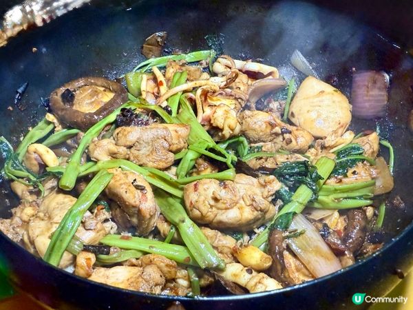 🔥秘製麻辣雞煲，今晚食乜好？🐔🌶️