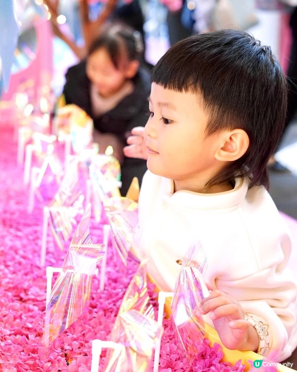 荃灣千色匯花影風車牆！🌸🎡✨