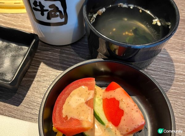 終於在我家附近開了一間燒肉店。