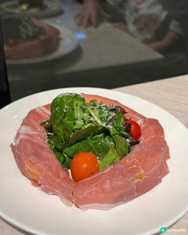 細細間歐陸風餐館！🐶👩‍👧🍴🍽️