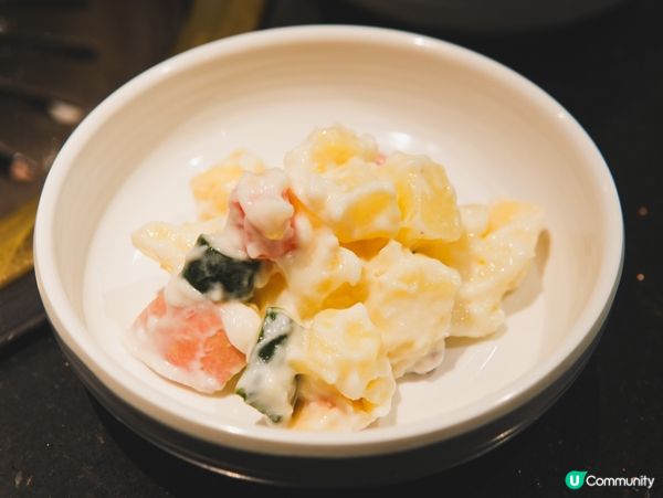 銅鑼灣韓式燒肉 多款正宗泡菜!