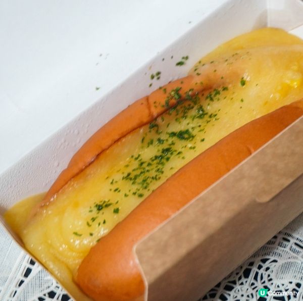 要數分店最多的熱狗店 🌭️ 應該非 Zeppelin Hot...