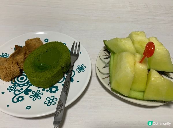 男朋友買了靜崗蜜瓜和抹茶卷蛋給我，為配合返他的好意，就整返一...