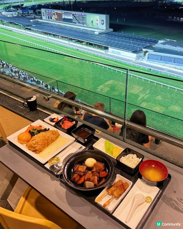 Happy Wednesday🤟🏻逢星期三跑馬地夜馬體驗🏇🏻...