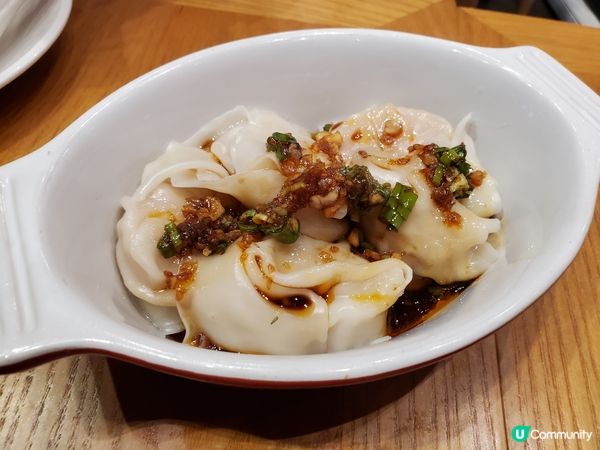 今晚去了點一龍嚐了一個德哥「川味」精緻川菜2人餐，是來自星級...