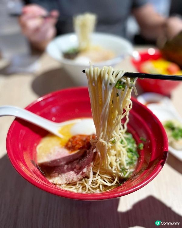 想吃拉麵的念頭一向都有呢，行佐敦發現左一風堂❤️店內裝潢用心...