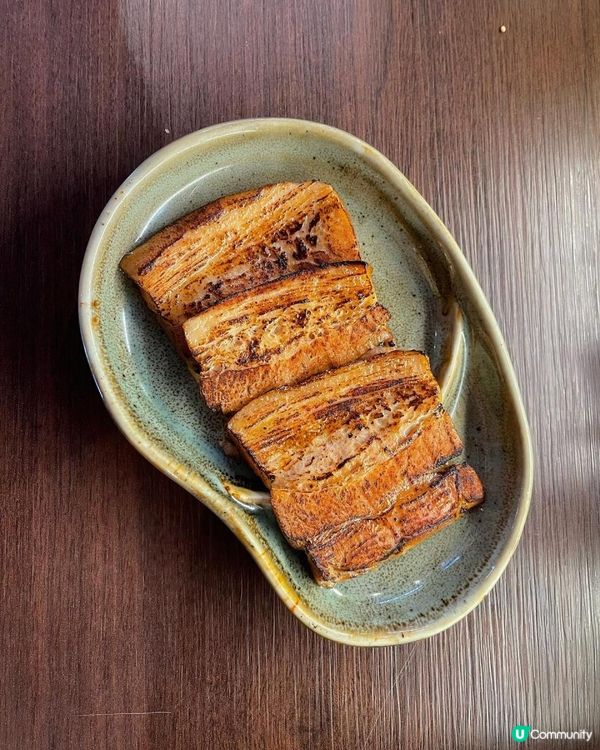 聽講哩間係鼎爺嗰仔開既拉麵，客人可以自由選擇湯底口味，食材和...