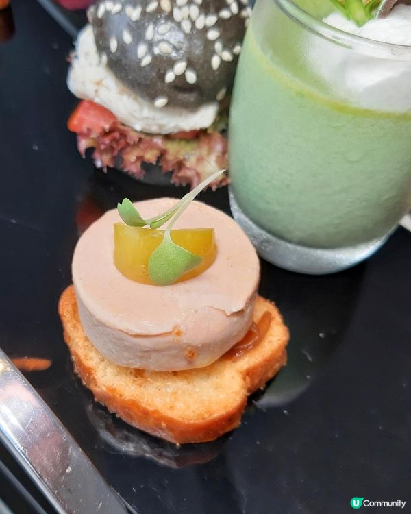 今次主題是「Afternoon tea by the sea...