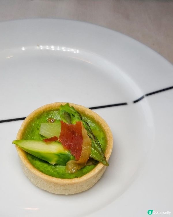 今次主題是「Afternoon tea by the sea...