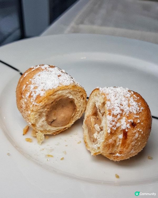 今次主題是「Afternoon tea by the sea...