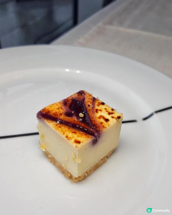 今次主題是「Afternoon tea by the sea...