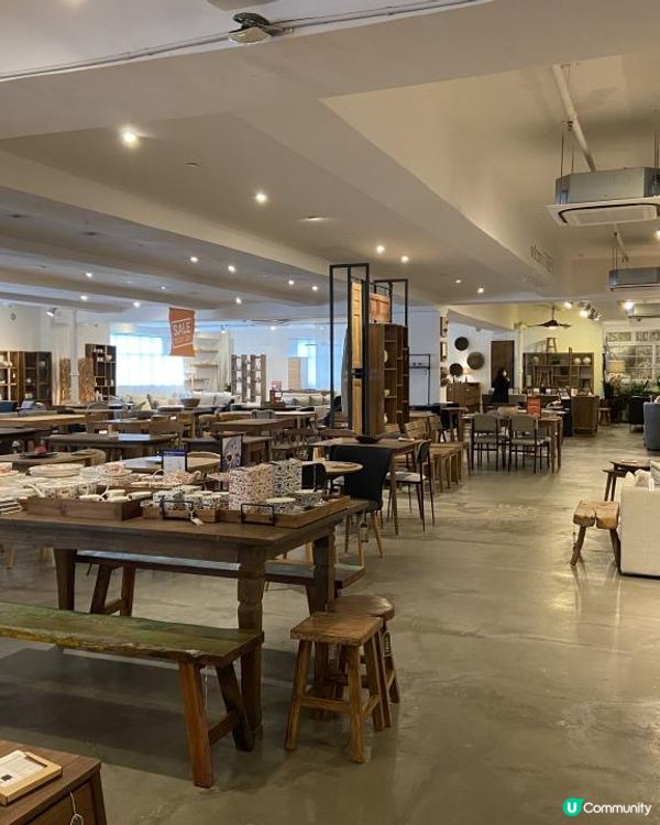 話說小編之前已經見到唔少人介紹過呢一間位於鴨脷洲嘅隱世咖啡店...