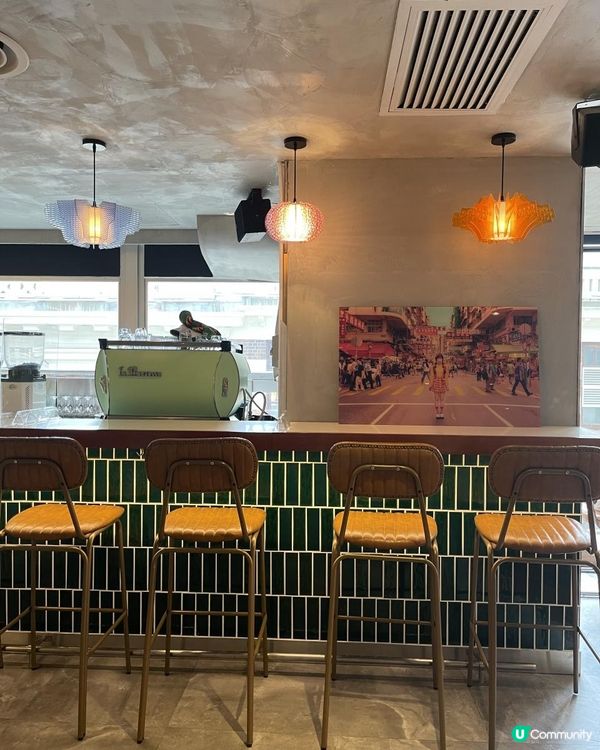 何蘭正🥰第一次黎到，感覺是型格的西餐，有好多Signitur...