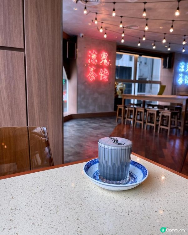 何蘭正🥰第一次黎到，感覺是型格的西餐，有好多Signitur...