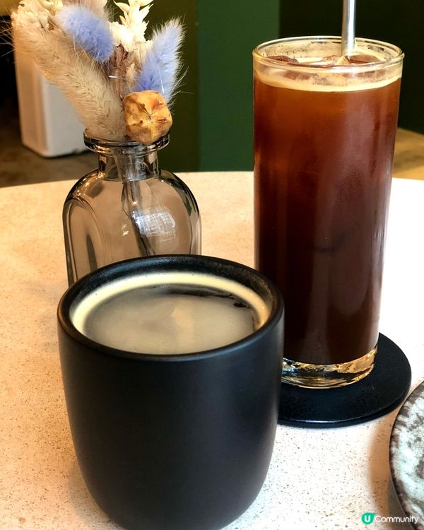 一直都是牛油果控🥑上網見到依間cafe有道用木tray上枱的...