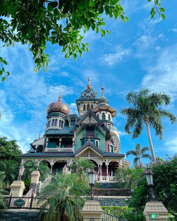 去迪士尼但去飲茶😂由於其他餐廳太多人，於是就行咗入翠園食lu...