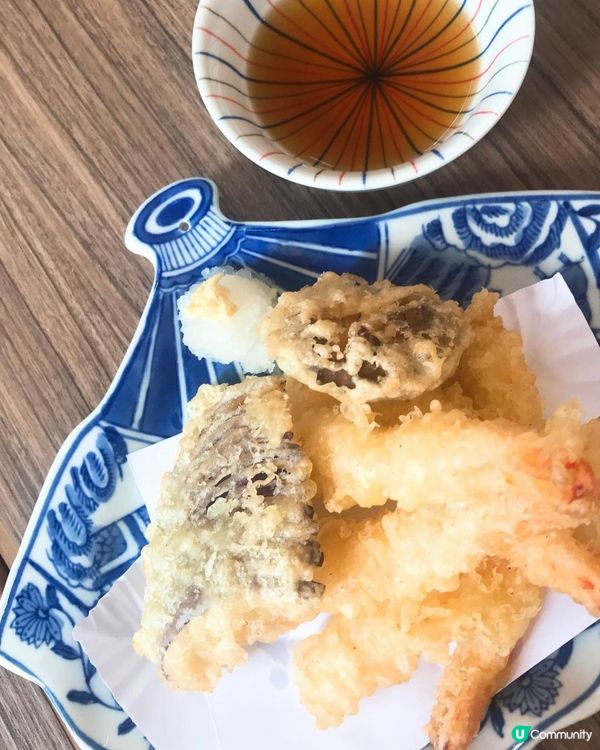 呢間係我都幾中意既半放題，星期六日先會可自選主食 三色丼，帆...