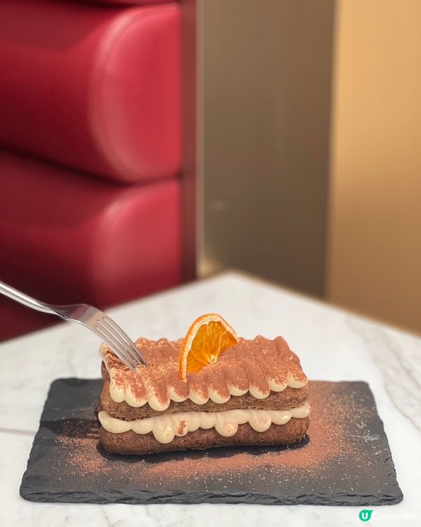 CURATOR Art & Café (尖沙咀)