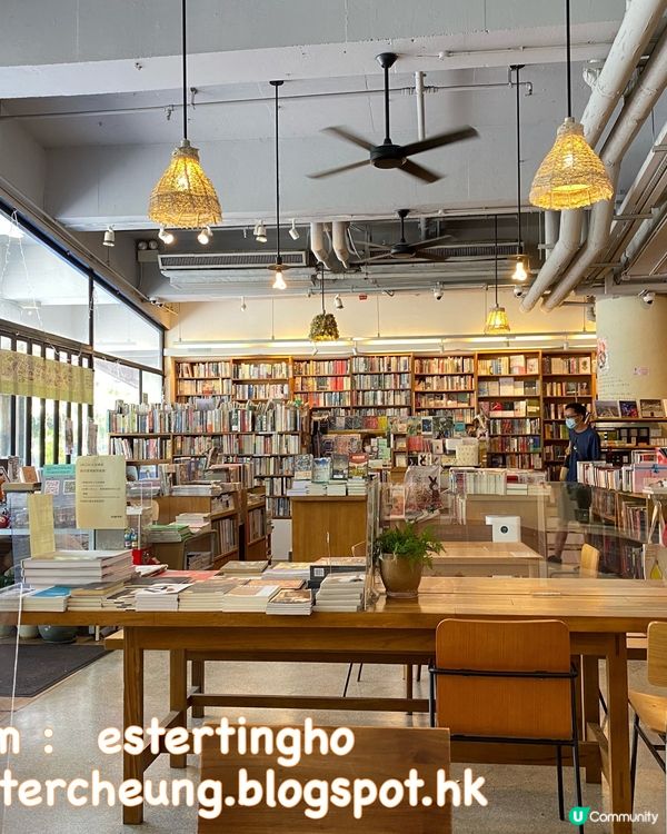 隱藏在書店中的 Cafe ☕️ Cafe Kubrick