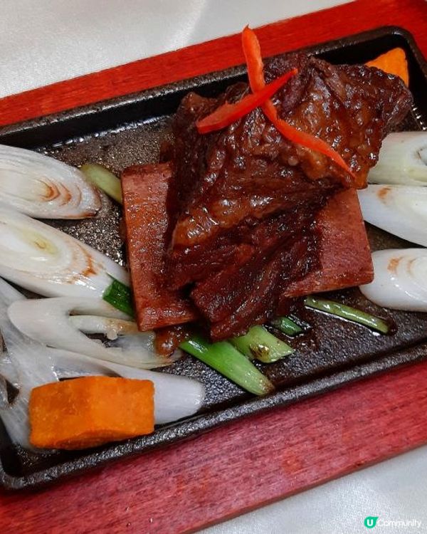 中國四大名著大家聽得多，但將故事變成桌上美饌又真係好有創意。...