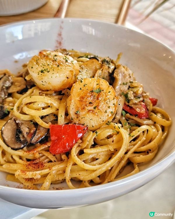 最近深水埗附近開左好多coffee shop 同cafe，近...