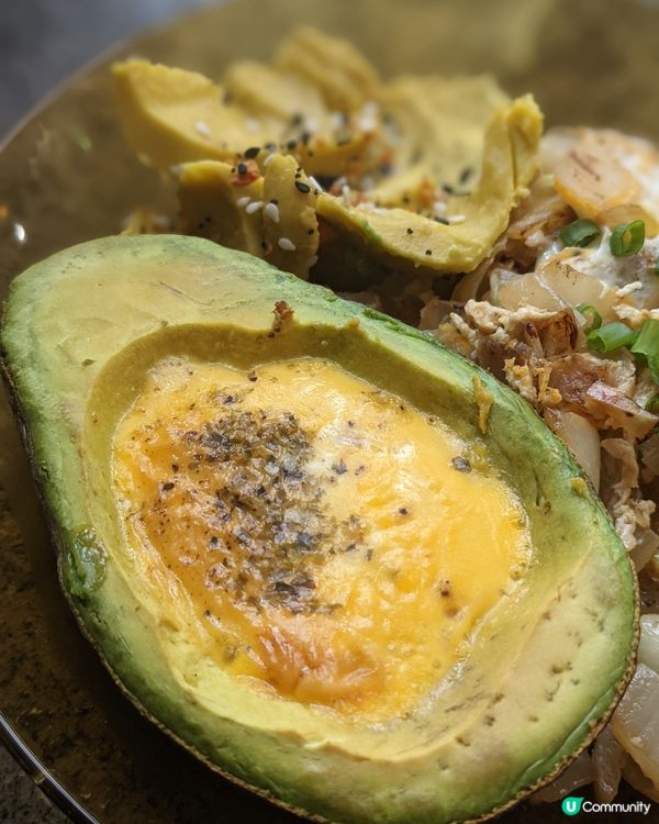 超簡單好味牛油果焗蛋