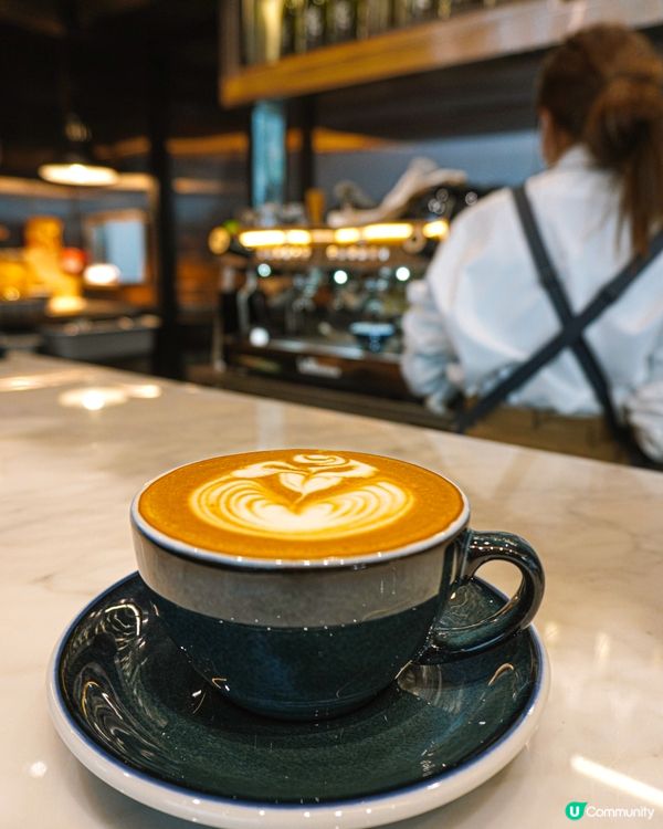 「朝啡晚酒」紳士風主題 Cafe 